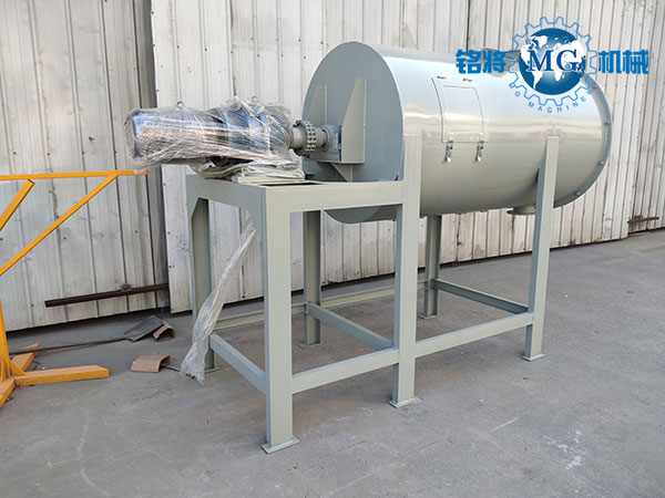 選購膩子粉攪拌機(jī)電機(jī)需要注意的問題 選購膩子粉攪拌機(jī)電機(jī)需要注意的問題